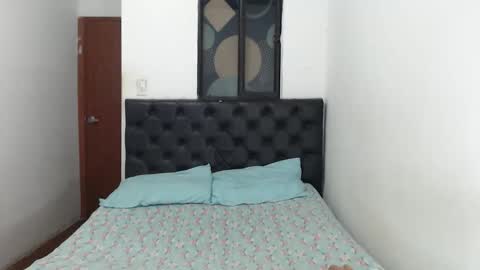 Snapshot of sweet_petite15 chatting on May 2, 2026, 12:10 pm petite sweet online show from May 2, 2026, 12:10 pm