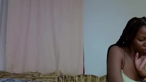 Sunny online show from February 4, 2026, 6:47 pm