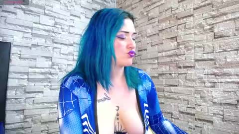  LAUREN  online show from February 20, 2025, 11:43 pm