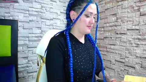  LAUREN  online show from March 4, 2025, 9:54 pm