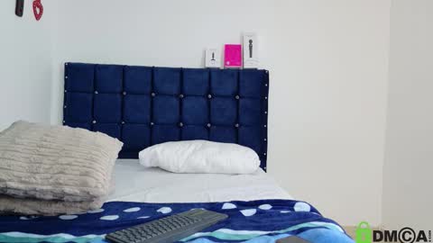 sweet_poisonx online show from February 6, 2026, 6:55 pm