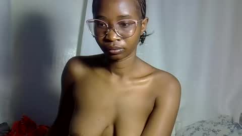 Snapshot of sweet_pookiie chatting on October 23, 2025, 1:49 am Ari online show from October 23, 2025, 1:49 am