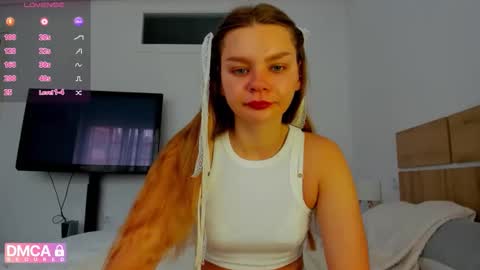 Snapshot of sweet_sabriina chatting on May 4, 2026, 6:20 am Sabina online show from May 4, 2026, 6:20 am