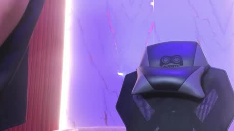 Snapshot of sweet_santii chatting on October 19, 2025, 12:06 pm Santiago online show from October 19, 2025, 12:06 pm