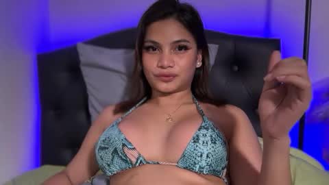 SCARLLET online show from October 7, 2025, 6:49 pm