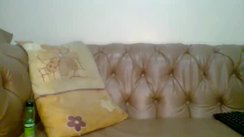 Snapshot of sweet_sharon01 chatting on June 17, 2026, 7:04 pm Sharon online show from June 17, 2026, 7:04 pm