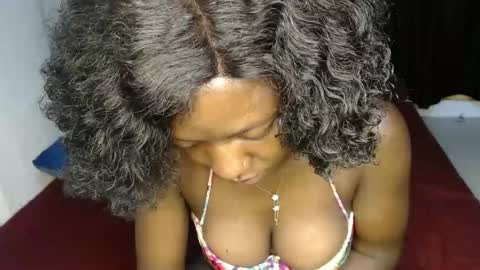 ellanah Tracie online show from March 21, 2026, 12:04 am