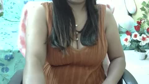 Snapshot of sweet_shivani chatting on March 5, 2025, 11:17 am sweet_shivani online show from March 5, 2025, 11:17 am