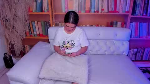 Start 18 year  Noa 19 year online show from July 17, 2026, 1:56 am