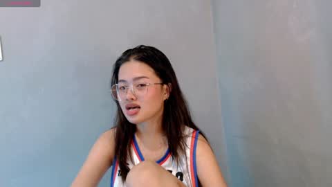 Snapshot of sweet_sirenxx chatting on January 18, 2025, 6:56 am Leah online show from January 18, 2025, 6:56 am