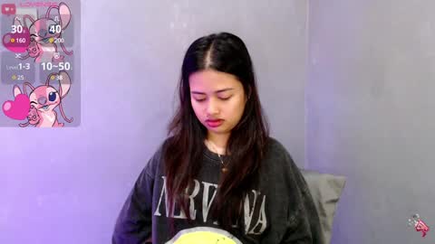 Snapshot of sweet_sirenxx chatting on February 26, 2025, 12:58 pm Leah online show from February 26, 2025, 12:58 pm