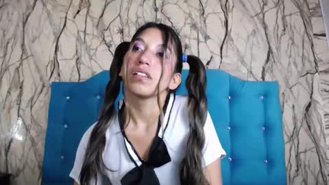 Adriana online show from January 3, 2025, 4:06 pm