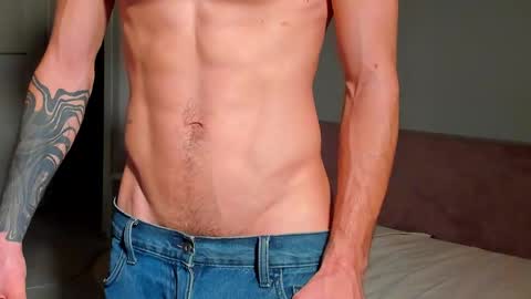 Snapshot of sweet_smith8 chatting on January 10, 2025, 7:32 pm sweet_smith8 online show from January 10, 2025, 7:32 pm