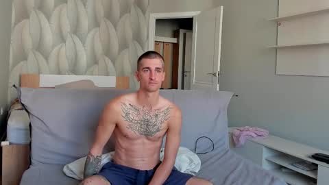 Snapshot of sweet_smith8 chatting on October 7, 2025, 6:10 am sweet_smith8 online show from October 7, 2025, 6:10 am