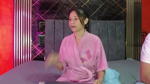 sweet_sofi20 online show from May 13, 2026, 2:25 pm
