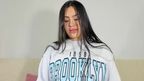 Snapshot of sweet_sophie_7 chatting on January 24, 2025, 4:06 pm sweet_sophie_7 online show from January 24, 2025, 4:06 pm