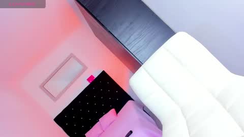 sweet_stacie online show from May 2, 2026, 2:55 pm