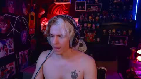 Snapshot of sweet_steve chatting on September 18, 2025, 4:03 am Matt online show from September 18, 2025, 4:03 am