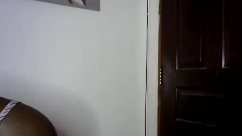 sweet_strawberina online show from May 23, 2026, 9:46 am