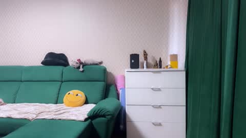 Snapshot of sweet_strawberr chatting on October 21, 2025, 8:26 am sweet_strawberr online show from October 21, 2025, 8:26 am