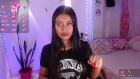 susy 222 online show from December 15, 2025, 1:43 am