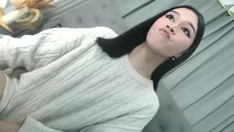 sweet_tatiana28 online show from April 25, 2026, 3:42 am