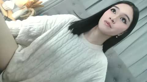 sweet_tatiana28 online show from April 26, 2026, 5:10 pm