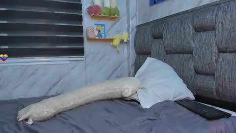 Isabella online show from September 28, 2025, 10:26 pm