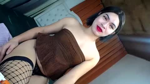 sweet_trexie online show from April 23, 2026, 8:55 pm