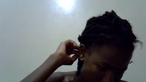 Princess vee online show from May 6, 2026, 4:01 pm