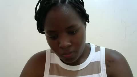 Snapshot of sweet_veebouset chatting on February 15, 2026, 6:43 am sweet_veebouset online show from February 15, 2026, 6:43 am