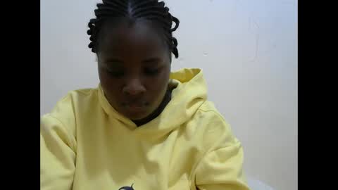 Snapshot of sweet_veebouset chatting on March 30, 2026, 7:48 pm sweet_veebouset online show from March 30, 2026, 7:48 pm