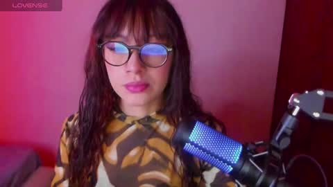 sweet_venus4 online show from February 26, 2025, 11:20 am