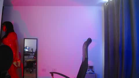 Snapshot of sweet_venus4 chatting on April 3, 2026, 4:05 pm sweet_venus4 online show from April 3, 2026, 4:05 pm
