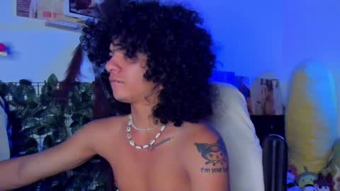 Snapshot of sweet_vond chatting on January 20, 2025, 2:53 am Steven independent model online show from January 20, 2025, 2:53 am