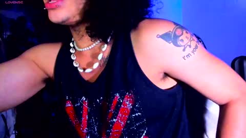 Snapshot of sweet_vond chatting on February 24, 2025, 7:11 am Steven independent model online show from February 24, 2025, 7:11 am