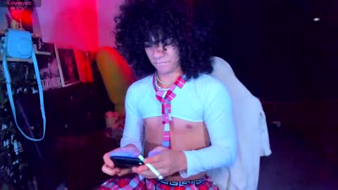 Snapshot of sweet_vond chatting on February 27, 2025, 3:25 am Steven independent model online show from February 27, 2025, 3:25 am