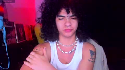 Snapshot of sweet_vond chatting on March 1, 2025, 2:59 am Steven independent model online show from March 1, 2025, 2:59 am