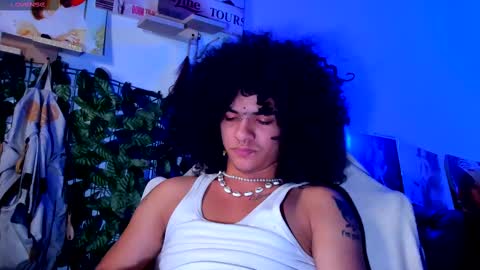 Snapshot of sweet_vond chatting on March 6, 2025, 8:30 am Steven independent model online show from March 6, 2025, 8:30 am