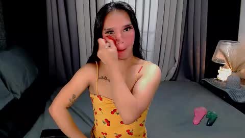 Snapshot of sweet_zoey12 chatting on October 9, 2025, 9:18 am bea takashi  online show from October 9, 2025, 9:18 am