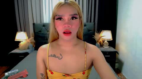 bea takashi  online show from April 25, 2026, 9:56 am