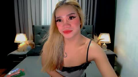 Snapshot of sweet_zoey12 chatting on May 16, 2026, 9:39 am bea takashi online show from May 16, 2026, 9:39 am