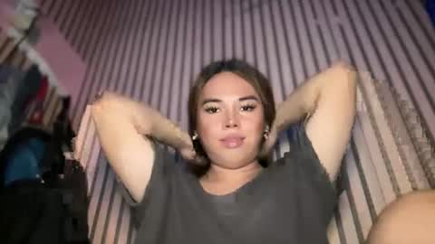 Snapshot of sweetalexa19 chatting on October 16, 2025, 4:02 am alexa your one and only queen online show from October 16, 2025, 4:02 am