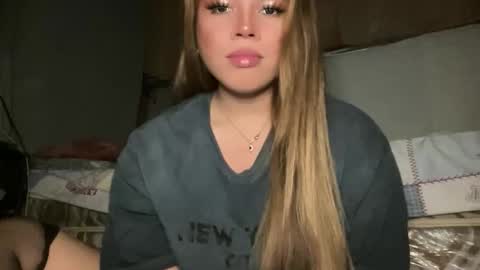 Snapshot of sweetalexa19 chatting on March 4, 2026, 9:32 pm alexa your one and only queen online show from March 4, 2026, 9:32 pm