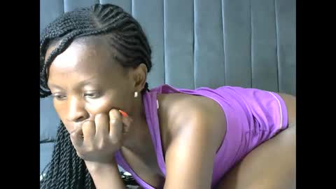 Snapshot of sweetalianah chatting on December 15, 2025, 6:12 pm LIANAH online show from December 15, 2025, 6:12 pm