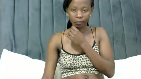 Snapshot of sweetalianah chatting on December 17, 2025, 7:20 pm LIANAH online show from December 17, 2025, 7:20 pm