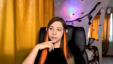 sweetalissa18 online show from October 23, 2025, 12:59 pm