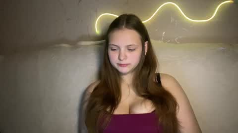 ELYA online show from February 1, 2026, 9:02 pm