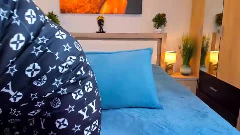 Snapshot of sweetangell69_ chatting on May 8, 2026, 2:22 pm Viorica online show from May 8, 2026, 2:22 pm
