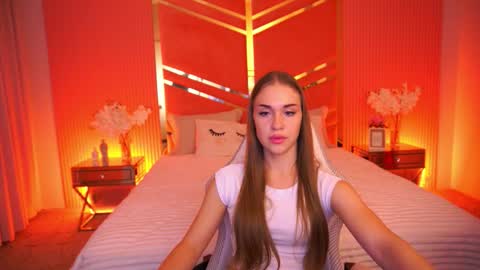 SweetAngellic online show from October 17, 2025, 3:03 pm